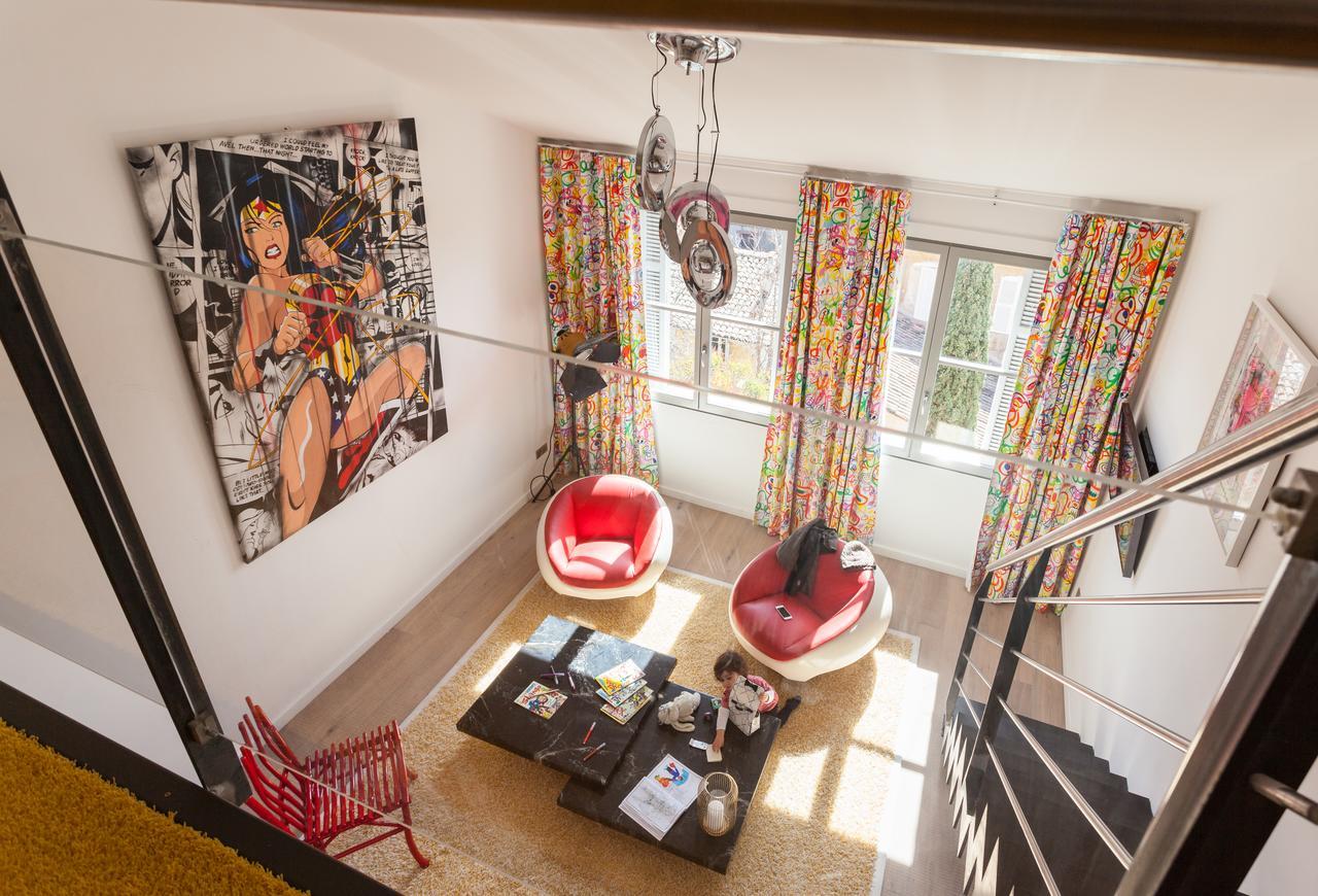 Maison Du Collectionneur Bed and breakfast